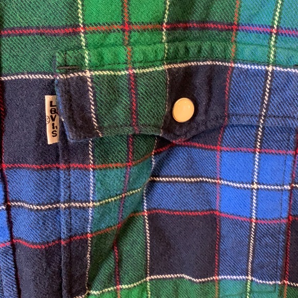 Levi’s Men Button Down Shirt Long Sleeve Plaid Flannel Cotton - Modern fit - Picture 2 of 6